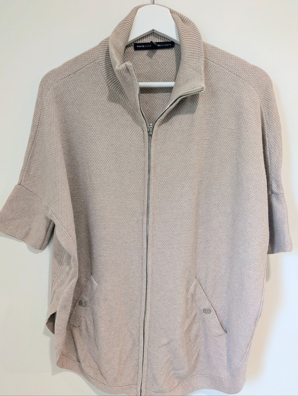 WHBM Tan Short-sleeve Knit Zip-Up Sweater (XS) Quiet Luxury Minimalist Capsule